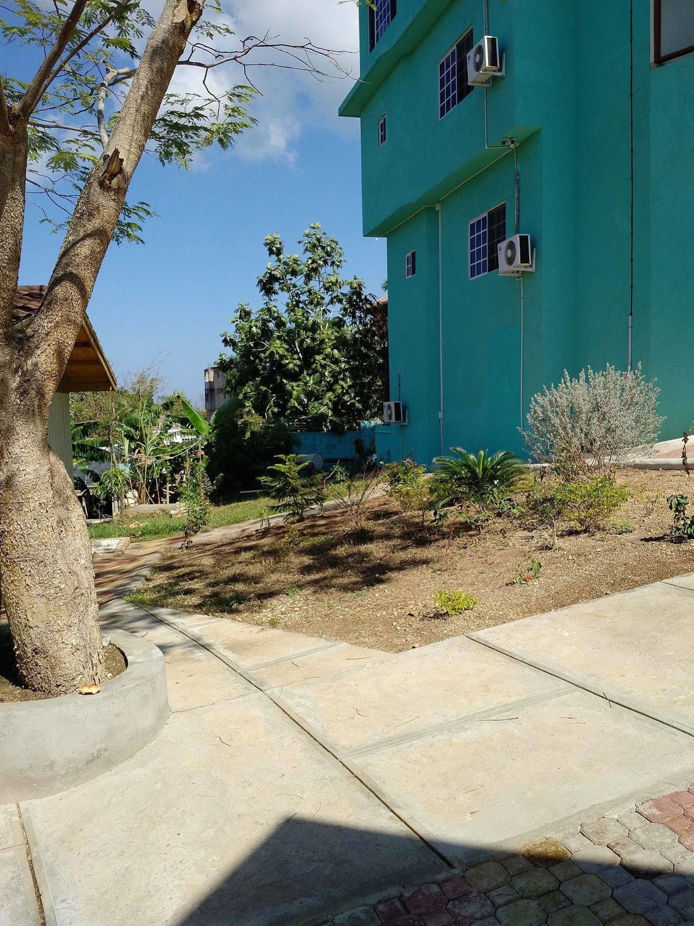 Negril Sky Blue Resorts 외부 사진